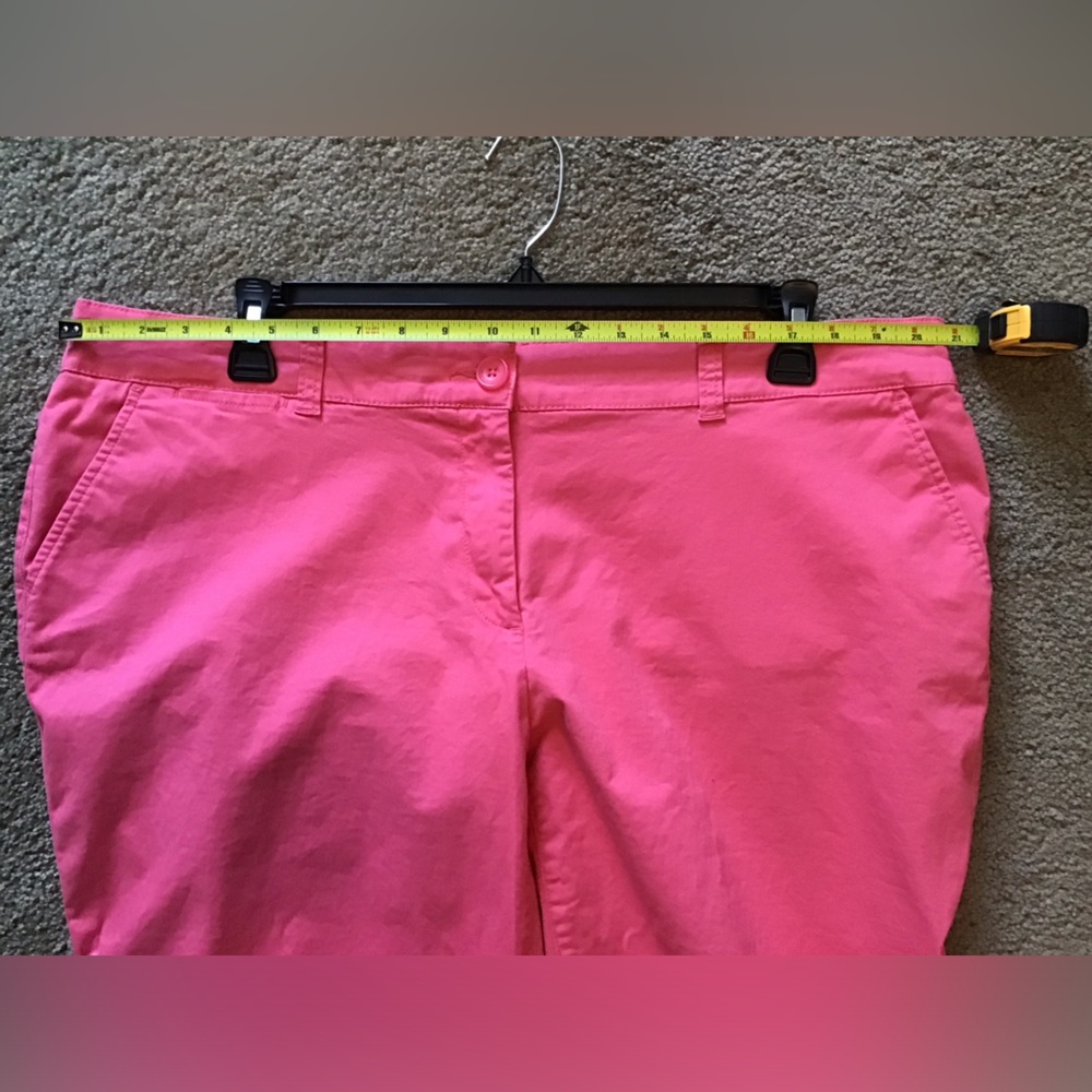 Crown & Ivy Coral/Pink chinos. Cropped. Size 18W - Picture 4 of 5